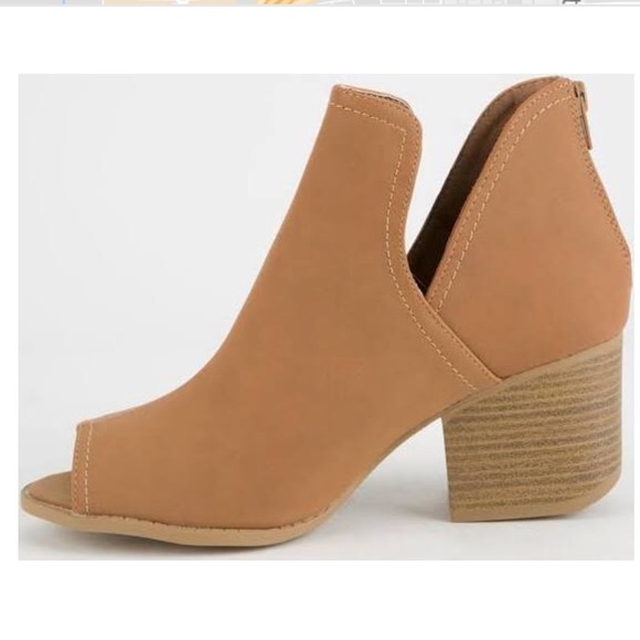 Peep toe booties price is FIRM - Picture 4 of 5